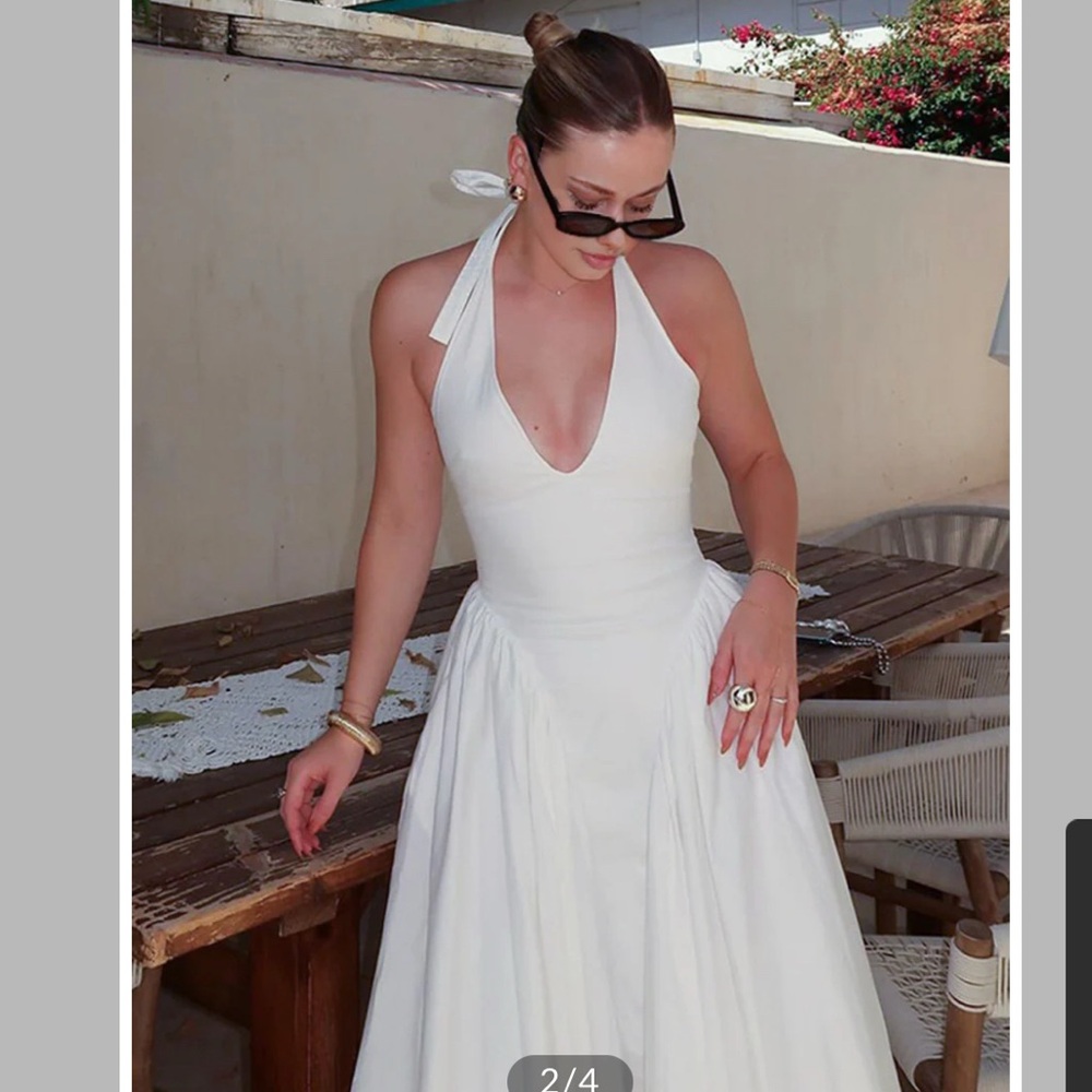 Commense White Halter Backless Sundress